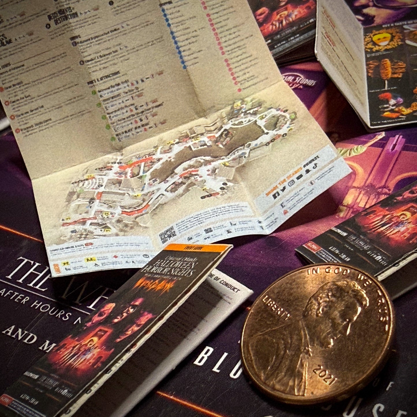 Morbid Minis: Halloween Horror Nights 31 Paper Map
